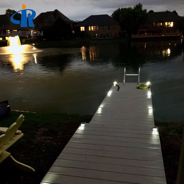 Yellow Solar Reflective Cat Eyes With Stem For Driveway